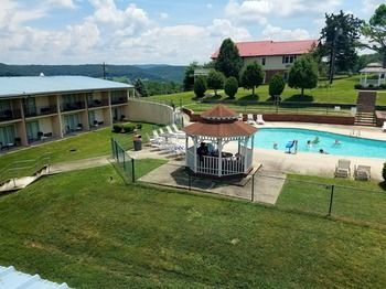 Baymont By Wyndham Hotel Cookeville