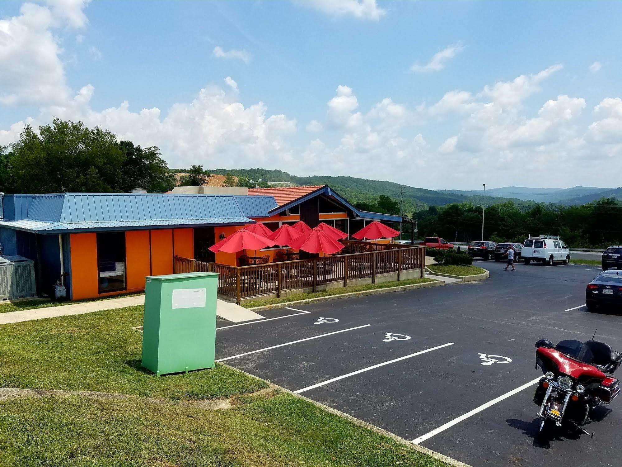 Hotel Baymont By Wyndham Cookeville